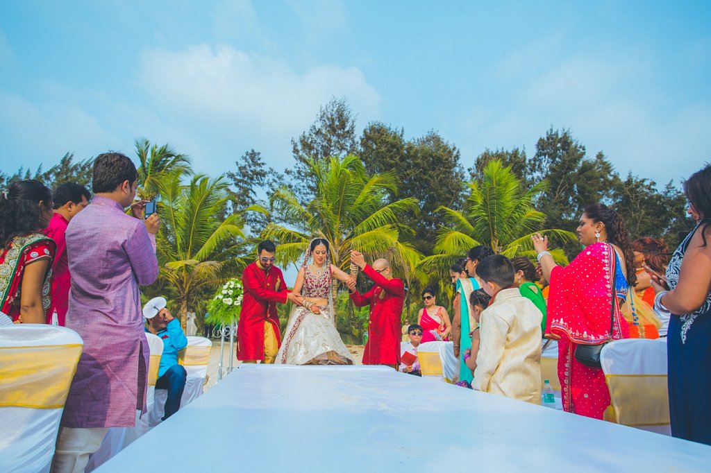 Beach-wedding-photography-shammi-sayyed-photography-India-39.jpg